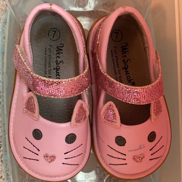 Squeaking Toddler Shoes - Pink Kitten - Picture 3 of 5